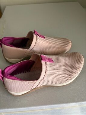 Ryka Light Pink Slip-On Mule with Magenta Trim